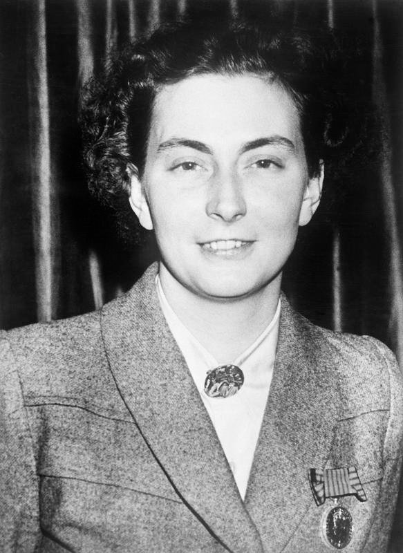 Andrée de Jongh after receiving the George Medal at Buckingham Palace
